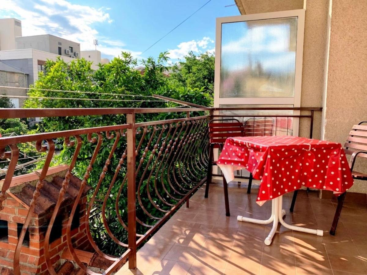 Obradovic Rooms & Apartments ماكارسكا المظهر الخارجي الصورة